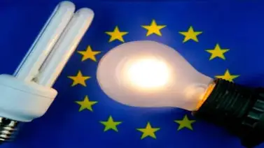 España paga la luz más cara de su historia cuando intenta salir de la crisis España paga la luz más cara de su historia cuando intenta salir de la crisis
