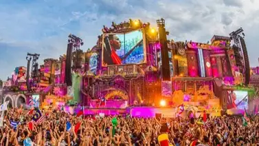 Tomorrowland intenta frenar el golpe pandémico con su tercera edición digital Tomorrowland intenta frenar el golpe pandémico con su tercera edición digital