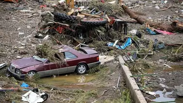 Merkel afirma estar "conmocionada" por las inundaciones en Alemania Merkel afirma estar "conmocionada" por las inundaciones en Alemania