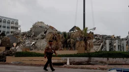 Suben a 96 los fallecidos en el derrumbe de edificio residencial en Miami-Dade