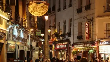 París reabre sus clubes nocturnos tras cierre de 16 meses por COVID-19 París reabre sus clubes nocturnos tras cierre de 16 meses por COVID-19