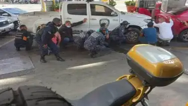Caraqueños se desplazan por la ciudad para protegerse ante operativos contra "El Coqui" (+Video) Caraqueños se desplazan por la ciudad para protegerse ante operativos contra "El Coqui" (+Video)