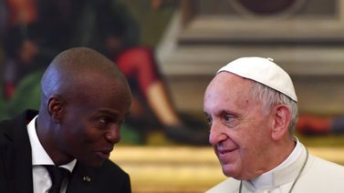 El papa envía condolencias por "atroz asesinato" de Jovenal Moïse