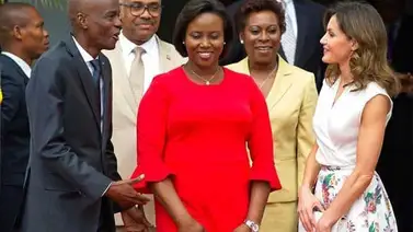 Condición de la primera dama de Haití es "estable pero crítica" Condición de la primera dama de Haití es "estable pero crítica"