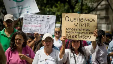 Trabajadores del sector salud protestan por pago de salarios Trabajadores del sector salud protestan por pago de salarios