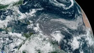 La tormenta Elsa se convierte en huracán de categoría 1 y pone rumbo a Miami La tormenta Elsa se convierte en huracán de categoría 1 y pone rumbo a Miami