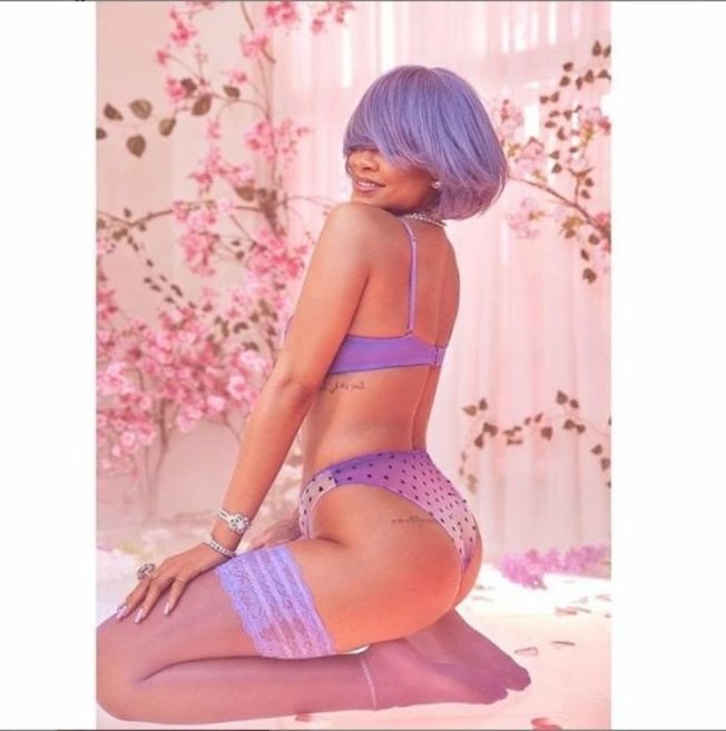 Rihanna sube la temperatura con su nueva lencería (+Fotos) Rihanna sube la temperatura con su nueva lencería (+Fotos)