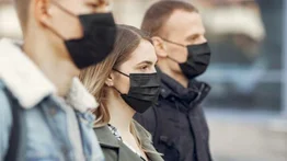 OMS insiste que personas usen las mascarillas contra el COVID-19