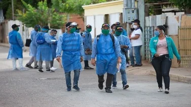 Brigadas médicas hacen abordaje comunitario para detectar la Covid-19
