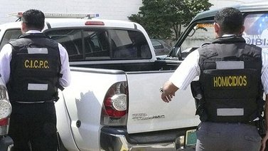 Encuentran dos cadáveres carbonizados dentro de unos pipotes en Carabobo
