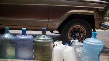 La electricidad, el internet y el agua son el "coco" de los venezolanos