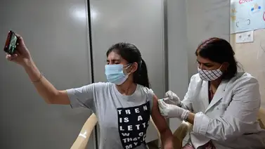 India extiende vacunación gratuita contra el COVID-19 a los mayores de 18 India extiende vacunación gratuita contra el COVID-19 a los mayores de 18