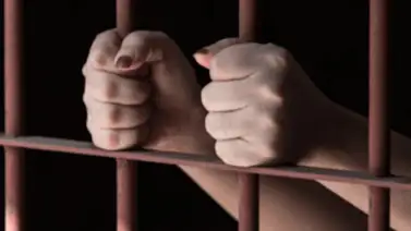 Mujer es detenida por prestar su cuenta bancaria para estafas Mujer es detenida por prestar su cuenta bancaria para estafas