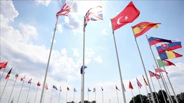 La OTAN planta cara a "regímenes autoritarios" como Rusia o China