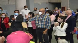 Gobernación de Miranda supervisa jornada de vacunación en Baruta