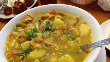 Sopa de mondongo de res para compartir