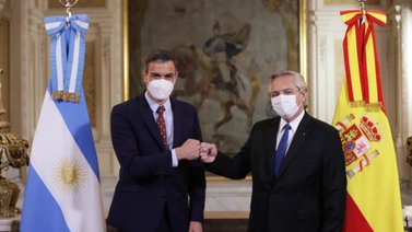Presidente Alberto Fernández pide disculpas a través de Twitter