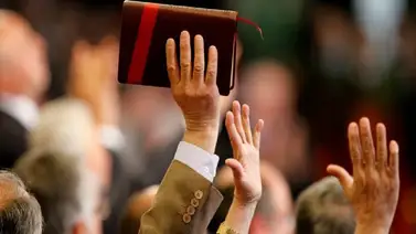 Pastor de Florida es arrestado por colocar cámara en baño de la iglesia Pastor de Florida es arrestado por colocar cámara en baño de la iglesia