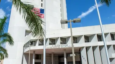 Detienen a un joven en Miami por robar medio millón de dólares a su abuelo Detienen a un joven en Miami por robar medio millón de dólares a su abuelo