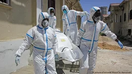 OMS advierte la amenaza de una tercera ola de COVID-19 en África