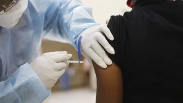 Solo 42% de los médicos en Venezuela reciben vacuna anticovid, según ONG