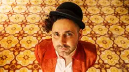 El exintegrante de Calle 13 Eduardo Cabra lanza su primer EP