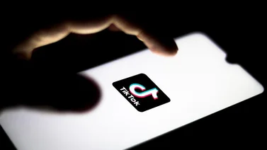 Una niña sufre quemaduras de tercer grado por un reto de TikTok