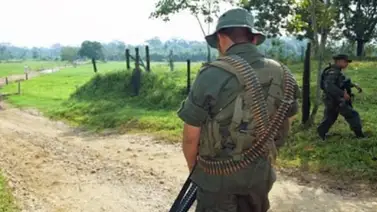 Fuerza Armada y disidentes de FARC entran en "tregua", según ONG Fuerza Armada y disidentes de FARC entran en "tregua", según ONG