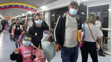 Llegan al país 278 venezolanos procedentes de Perú Llegan al país 278 venezolanos procedentes de Perú