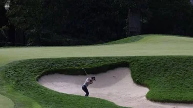 Un club de golf irlandés admite a mujeres por primera vez en 127 años