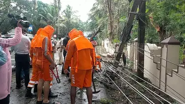 La India evacúa a un millón de personas ante la llegada del ciclón Yaas La India evacúa a un millón de personas ante la llegada del ciclón Yaas
