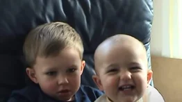 YouTube eliminará el video ‘Charlie Bit My Finger’ tras su venta por 760.000 mil dólares