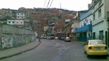 Vecinos de El Junquito llevan más de 36 horas sin luz Vecinos de El Junquito llevan más de 36 horas sin luz