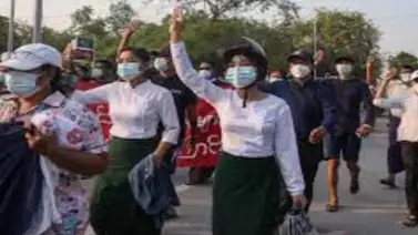 Birmania supera los 800 muertos por la represión de la junta militar Birmania supera los 800 muertos por la represión de la junta militar