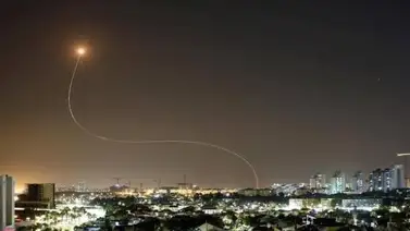 Decenas de miles de indonesios protestan contra los ataques israelíes en Gaza Decenas de miles de indonesios protestan contra los ataques israelíes en Gaza