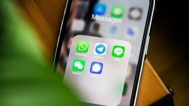 Hacen su día a día en grupos de WhatsApp