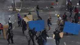 Defensoría del Pueblo recibe reporte de 42 muertos en protestas en Colombia