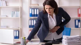 España aprueba permisos de ocho horas al mes por dolor menstrual
