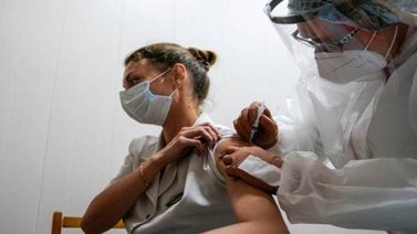 Portugal cree que el "verdadero bloqueo" de vacunas está en la producción
