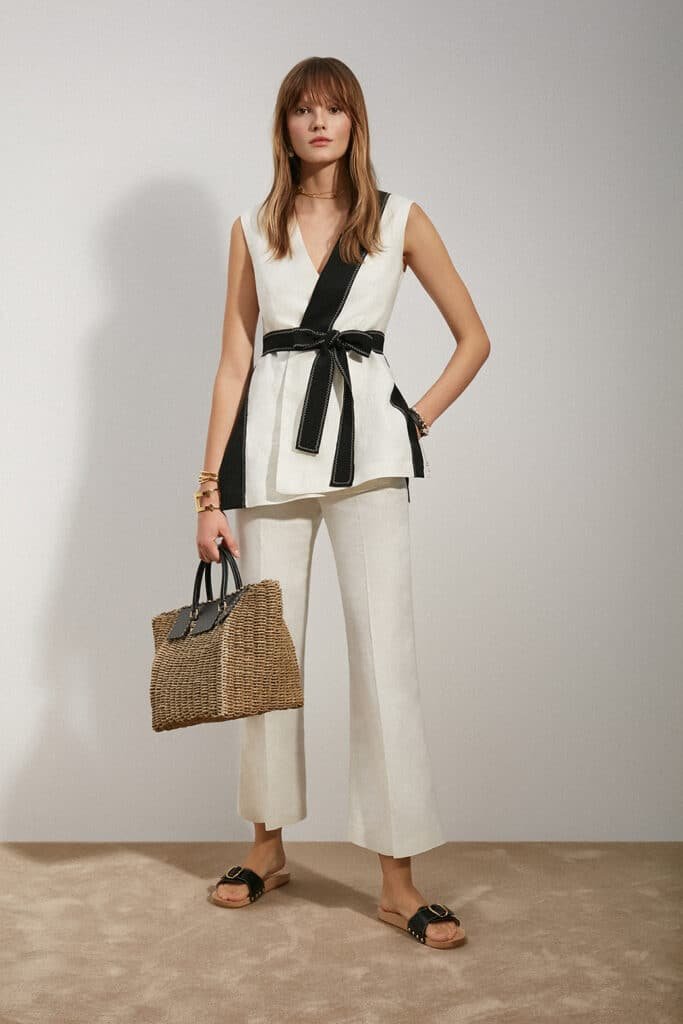 Carolina Herrera apoya a los maestros artesanos con Seagrass