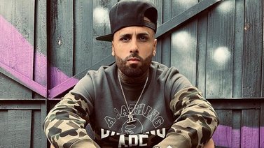 Nicky Jam aporta un "granito de arena" contra violencia en protestas