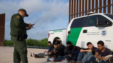 Número de personas deportadas en EEUU cae a mínimos históricos