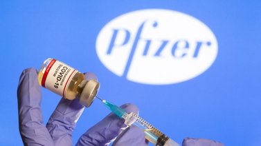 Bolivia recibe nuevo lote de vacunas Pfizer