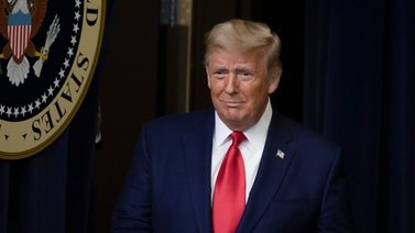 Cámara Baja de EEUU aprueba fondos para Defensa pese a oposición de Trump