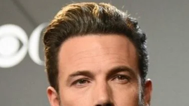 Mujer afirma que hizo "match'" con el actor Ben Affleck en la aplicación de citas Raya