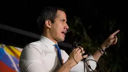 Contralor interpelará a Guaidó por presunta riqueza en el exterior