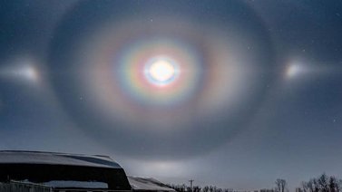Matt Young ha logrado captar fenómeno meteorológico en el Antártida