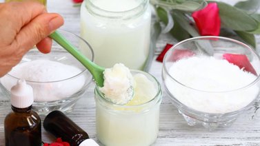 Desodorante casero ecológico con agradable aroma