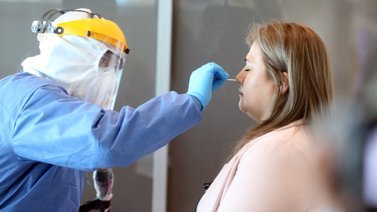 Moscú informa de un repunte de casos de COVID-19