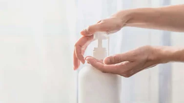 Cuida tus manos de los geles hidroalcohólicos